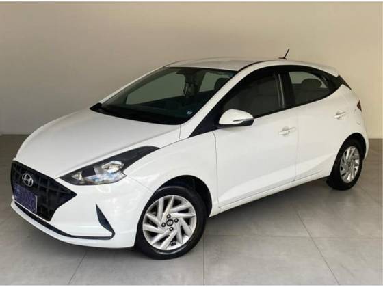 HYUNDAI HB20 1.0 12V FLEX EVOLUTION MANUAL HYUNDAI HB20 1.0 12V FLEX EVOLUTION MANUAL